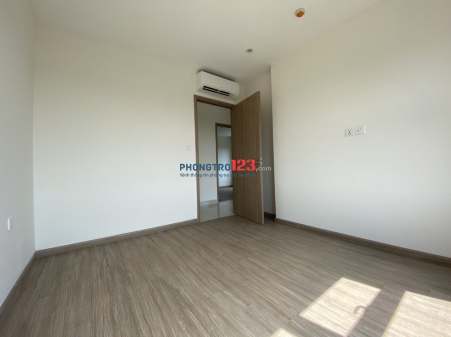 Chính chủ cho thuê căn hộ mới 81m2 3pn Vinhomes Grand Park (Vincity Quận 9) giá 6,5tr/th