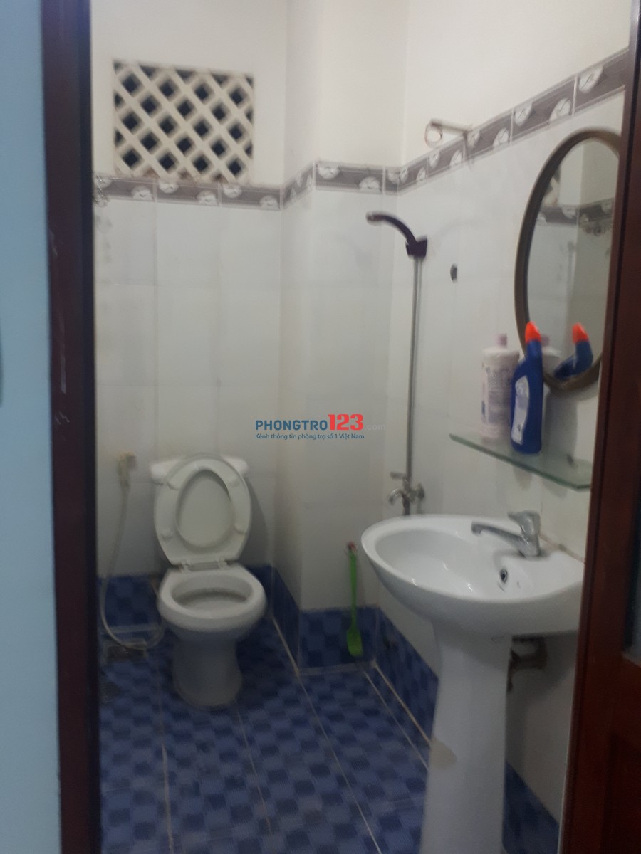 Cho thuê nhà nguyên căn, hẻm xe hơi gần chợ Phạm Văn Hai