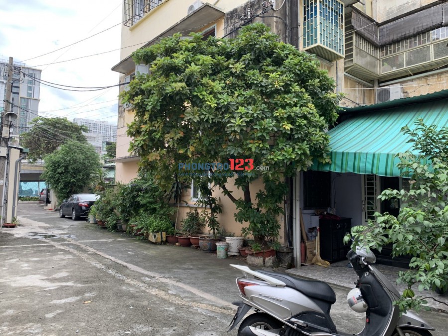 Cho thuê căn hộ tầng trệt 85m2 3pn tại Cư Xá 19 Nguyễn Văn Cừ P1 Q5 giá 12tr/th