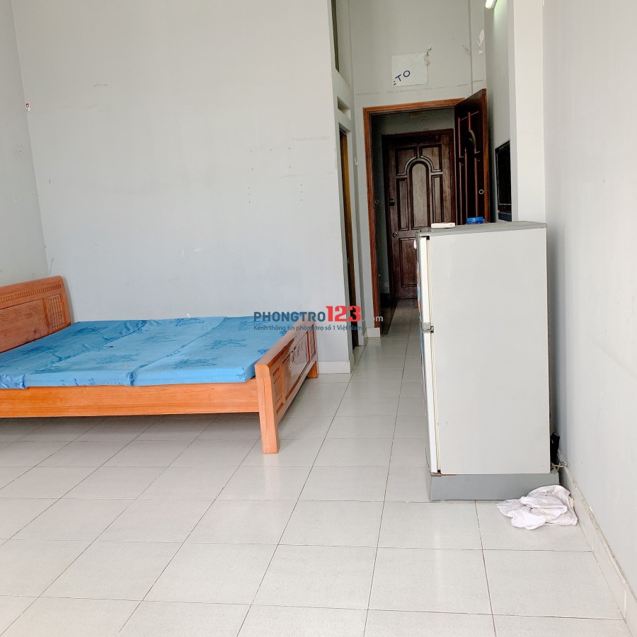 Phòng dtsd 35 (m2), cho thuê dài hạn, FULL NỘI THẤT, khu Bình Phú q6