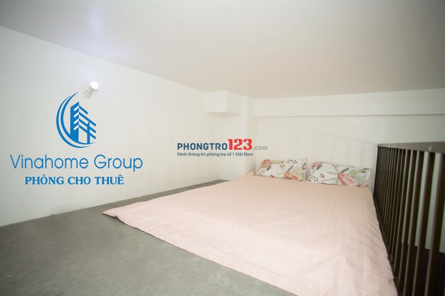 Nhà mới xây, thang máy, full nôi thất, hẻm ôtô.