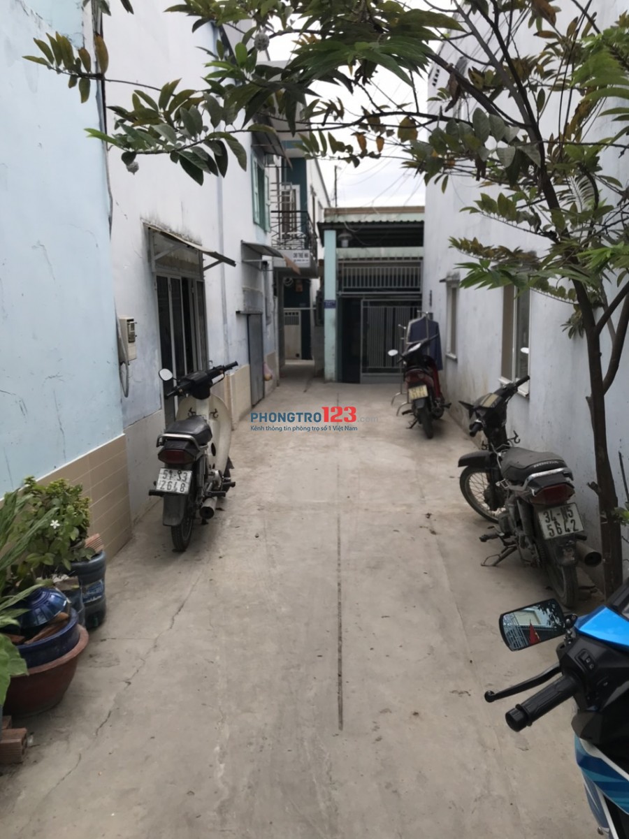 Cho thuê nhà NC 1 trệt 1 lầu 62m2 tại hẻm 88 Nguyễn Văn Quỳ Q7 giá 5,5tr/th