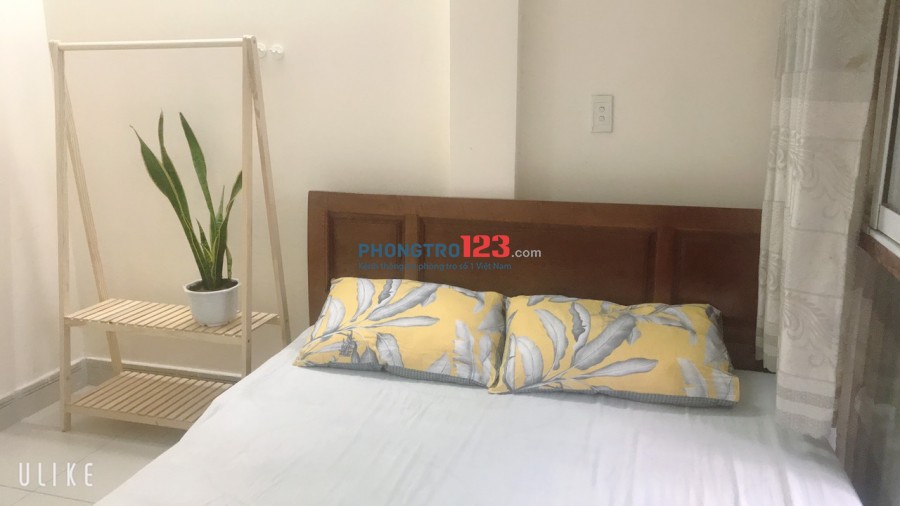 Phòng đủ đồ hẻm xe tải, 20m2 Trần Hưng Đạo, Quận 1