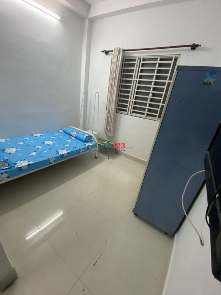 Phòng trọ thoáng mát, sạch sẽ với nhiều tiện ích hàng đầu khu vực. Phường Nguyễn Cư Trinh - Quận 1 - TP Hồ Chí Minh