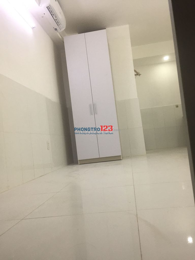 Phòng 25m2 có máy lạnh tủ đồ đường 27 Gò Vấp
