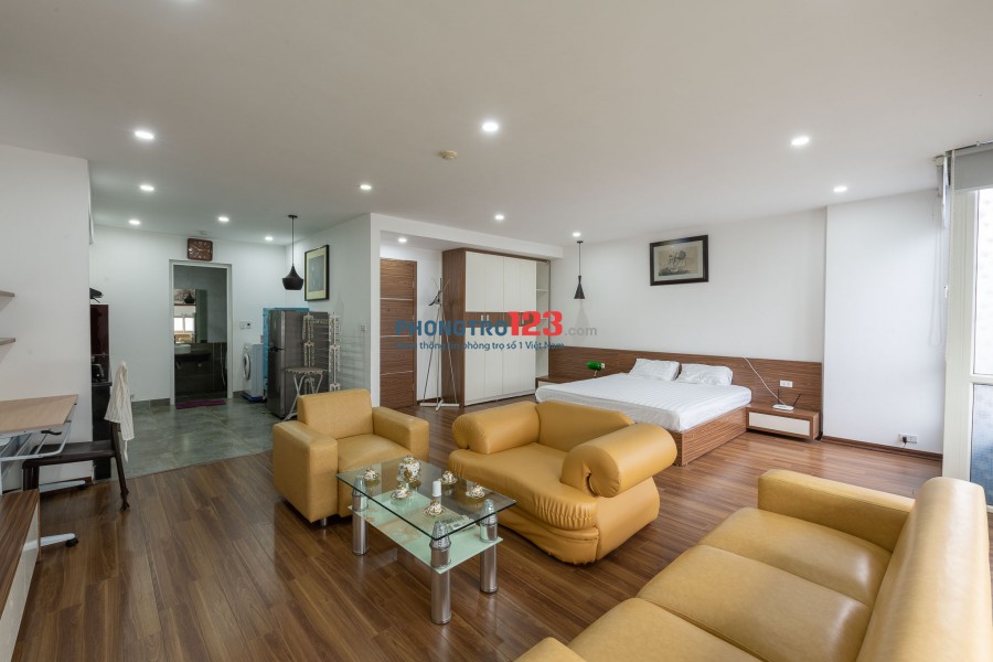 Phòng 50m2 phố Đỗ Hành Full nội thất, View đẹp, có Thang máy