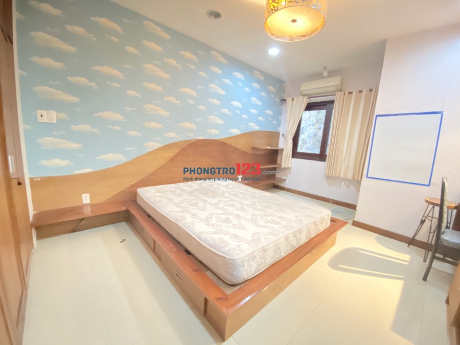 Cho thuê phòng ngay trung tâm Quận 1, mặt tiền Huỳnh Khương Ninh-Ngay công viên Lê Văn Tám, 25m2