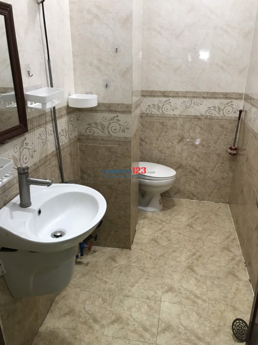 Cho thuê phòng đầy đủ nội thất tại hẻm 566 Nguyễn Thái Sơn P5 Gò Vấp giá 3,7tr/th