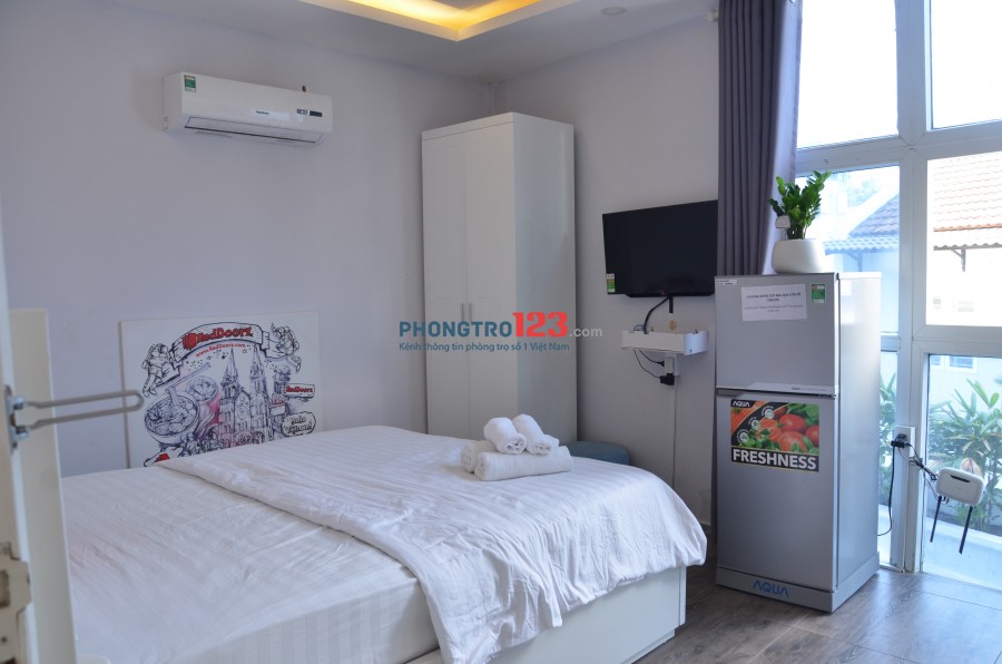 CHDV quận 1 full nội thất, có bếp nấu ăn gần nhờ thờ Tân Định, CV lê văn tám giá từ 6-8tr5