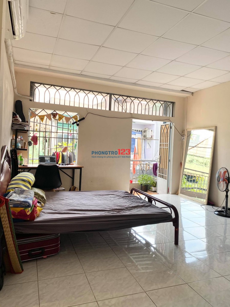 Tìm bạn ở ghép NVVP trong nhà nguyên căn Gò Vấp