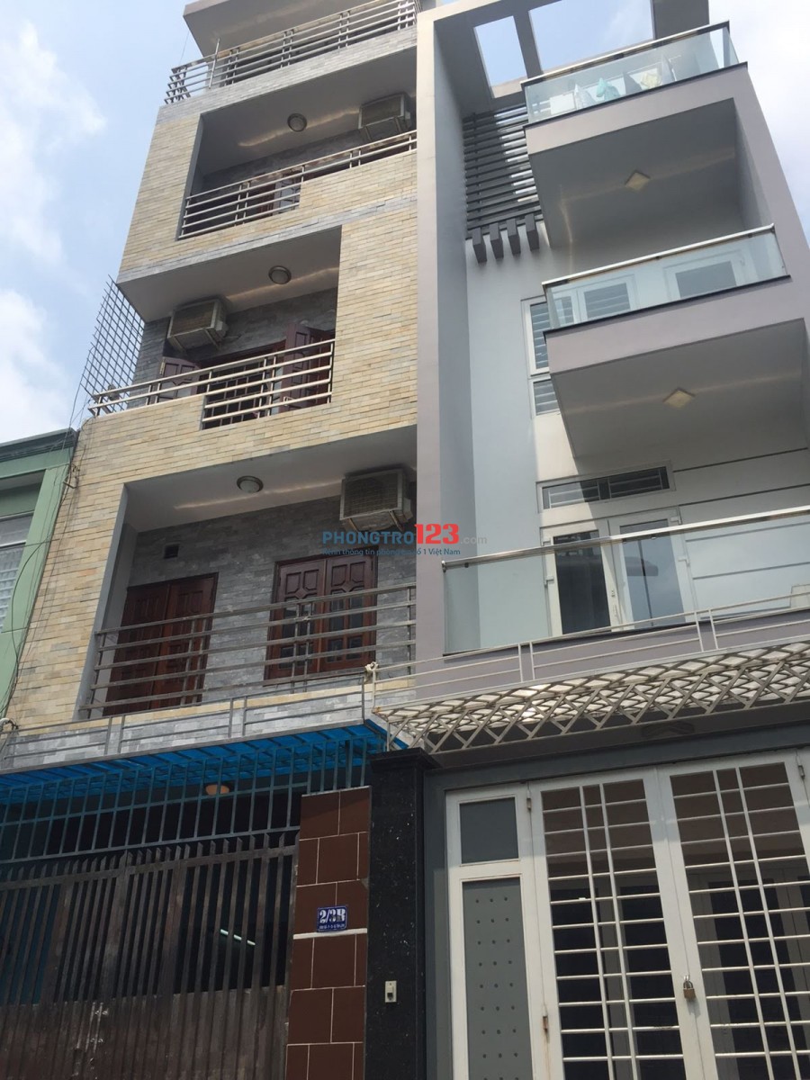 Phòng Vip Bình Giã, P.13, Tân Bình, 28m2, máy lạnh, ban công, wc riêng, máy giặt,... giá rẻ
