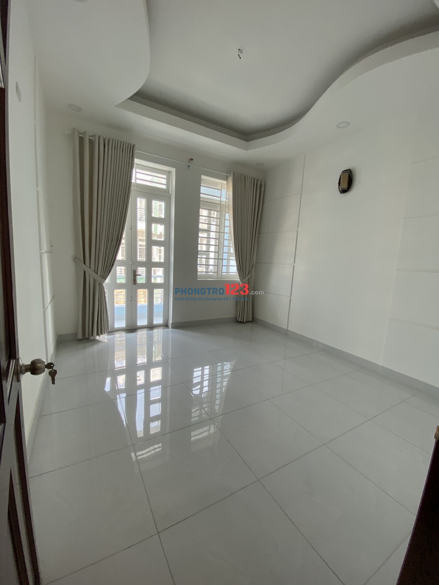 Phòng mới nhà nguyên căn - lầu 2