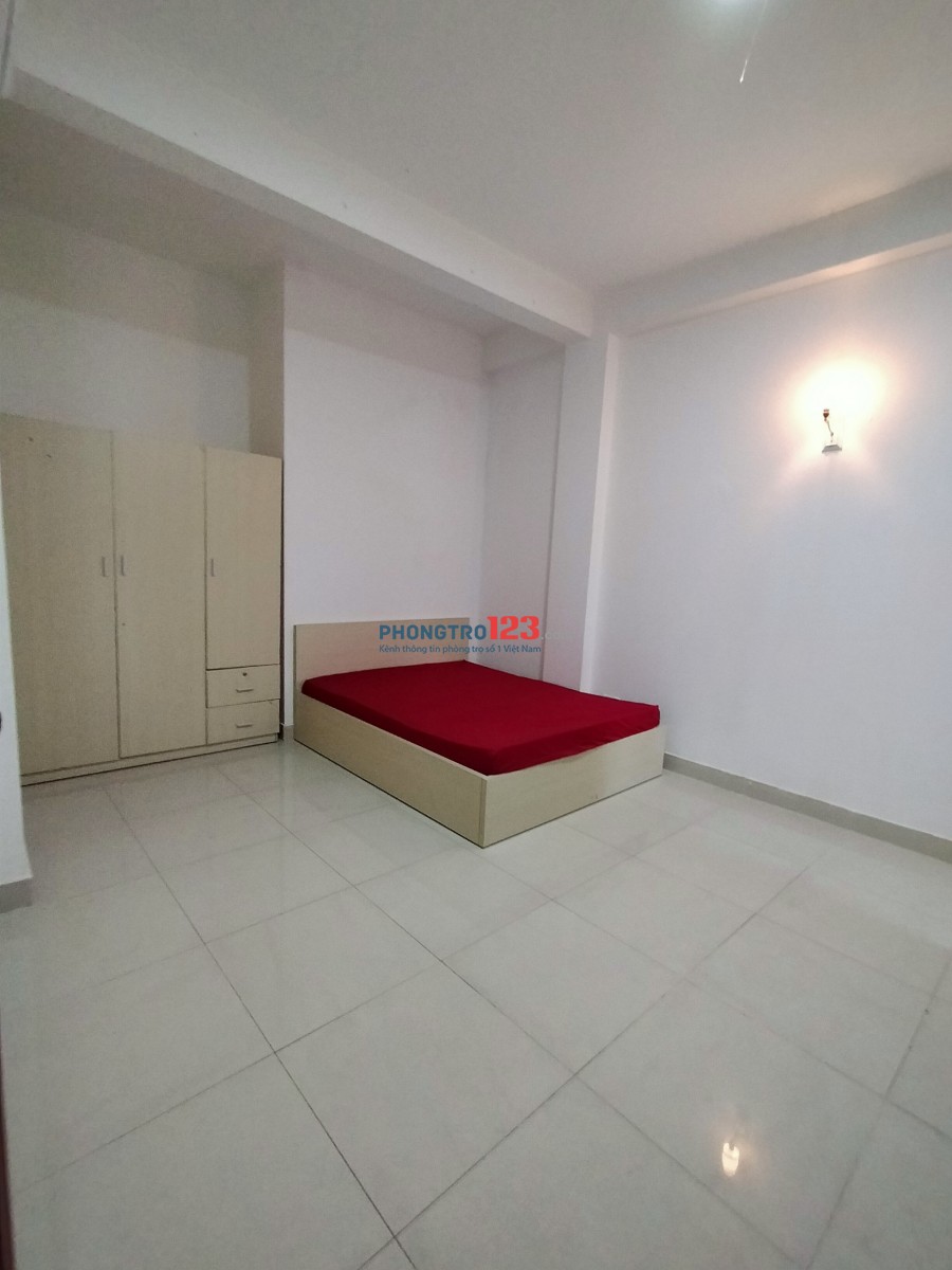 cho thuê Căn hộ Full Nội thất trong tòa nhà gần ngã tư nguyễn văn Cừ
