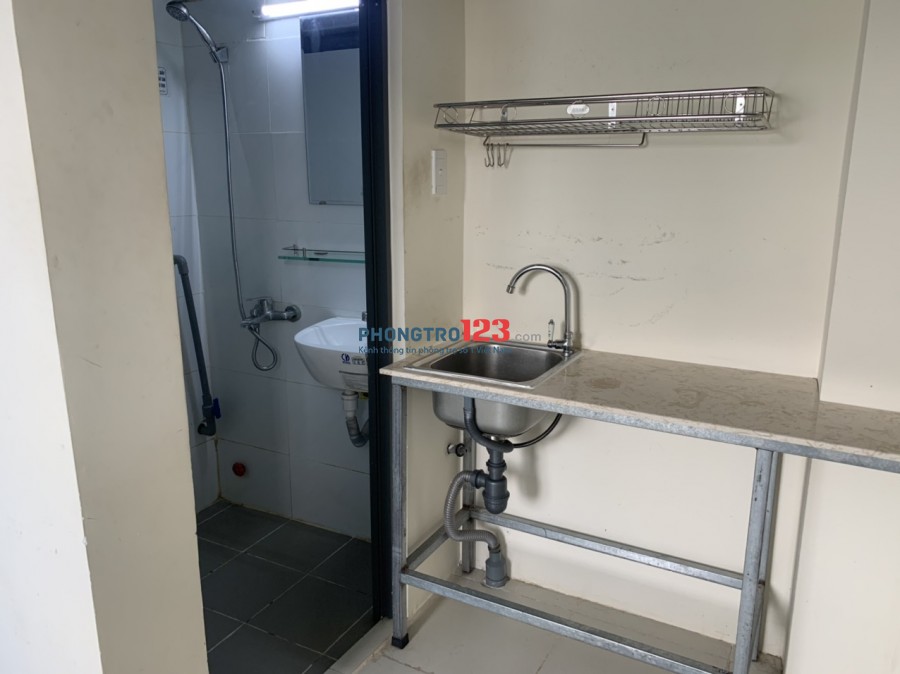 PHÒNG TRỌ MỚI TOANH RẤT ĐẸP, 373/35 LÝ THƯỜNG KIỆT, ĐẦY ĐỦ NỘI THẤT - GẦN BÊN TRƯỜNG ĐẠI HỌC BÁCH KHOA