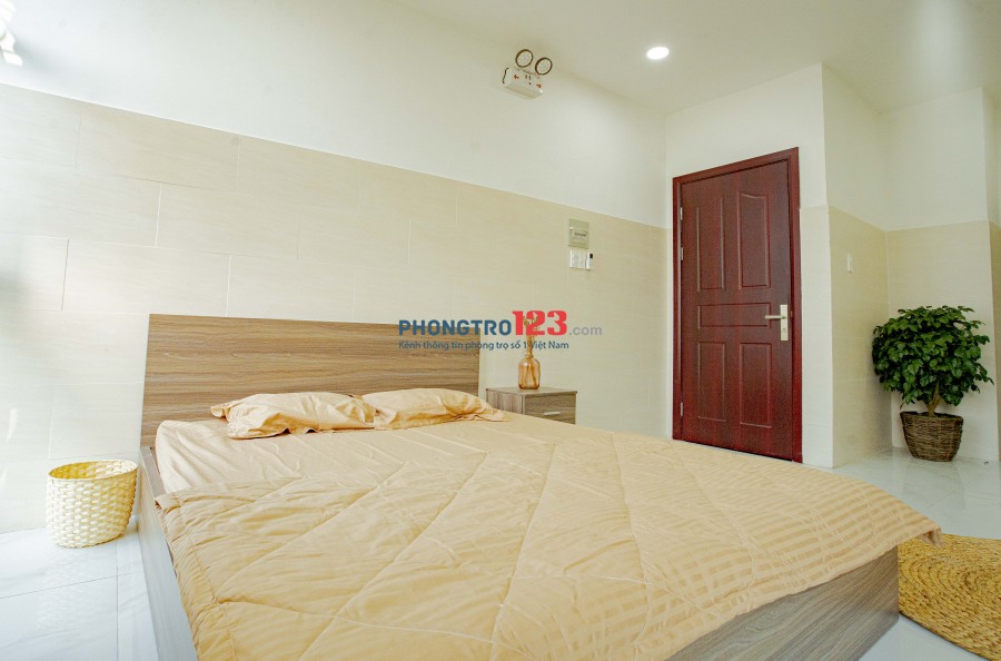 Phòng mới nhà mới gía chỉ 3,8trieu ngay mặt tiền 234 Nguyễn Duy Trinh, Quận 2.