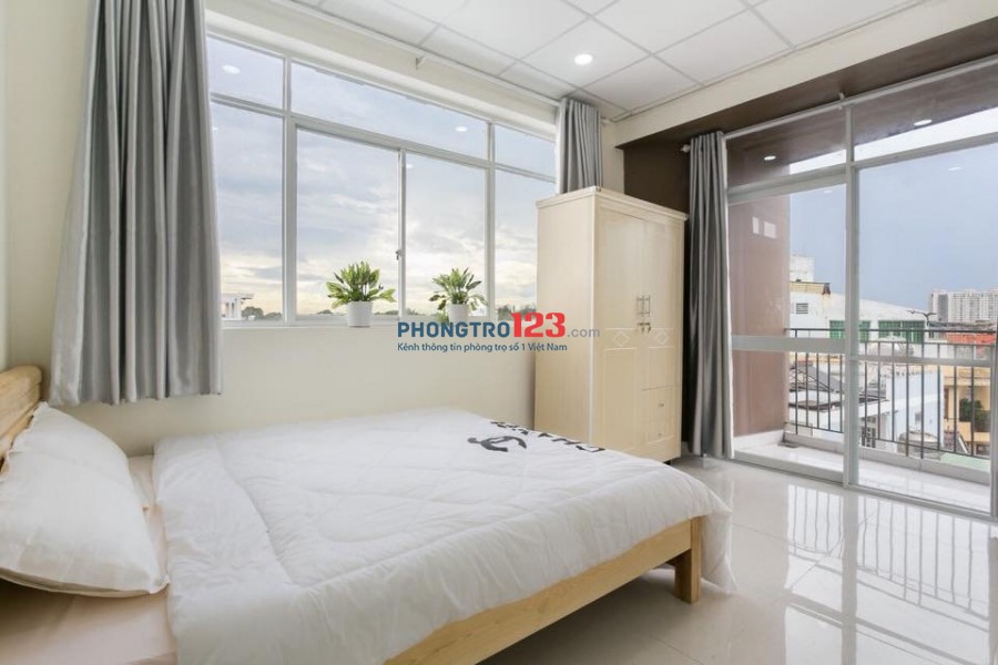 Căn Hộ Cao Cấp, Trung Tâm Quận Phú Nhuận, Diện Tích 28m2, LH: 0989568990