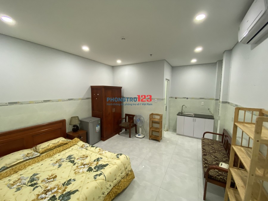 Căn Hộ 28m2 Rất Cao Cấp, Phòng Đẹp, Sạch, Thoáng, Khu Vực Dễ Di Chuyển.