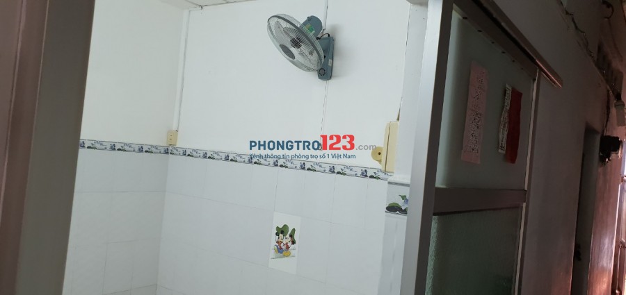 Cho thuê Phòng trọ tại Q.4 12m2