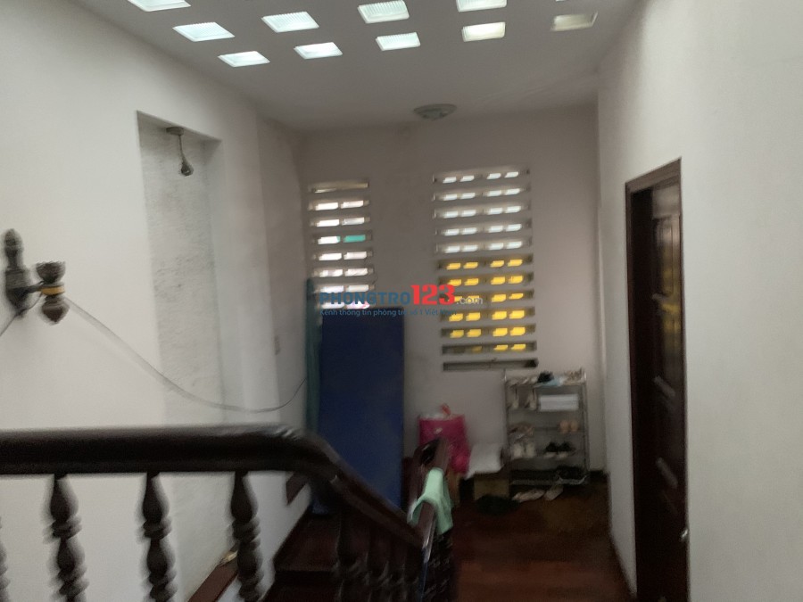 Phòng 12 m2 cửa sổ Đường Số 17 – Phường Linh Tây cho thuê.