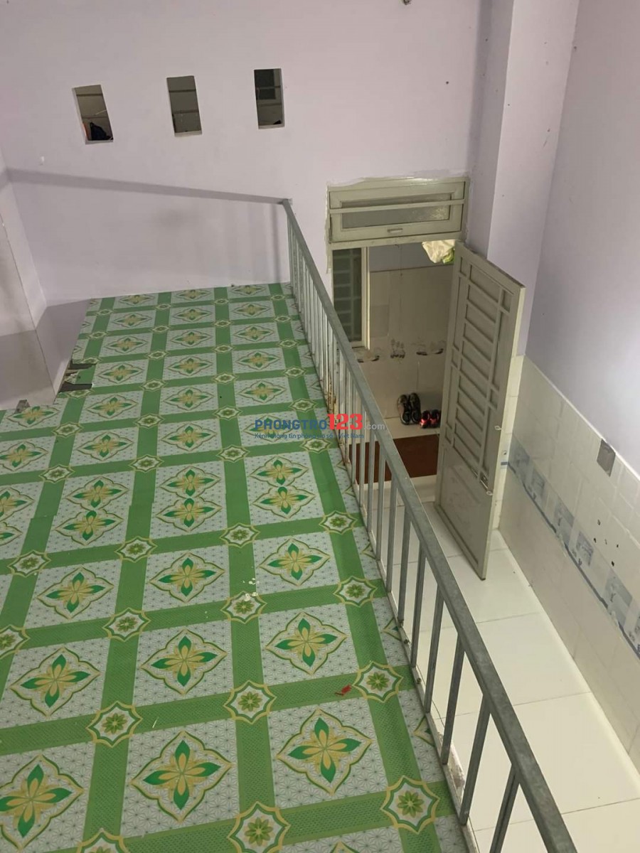 Phòng trọ Tân Bình ( Lê Văn Sỹ) giá cả hợp lí.