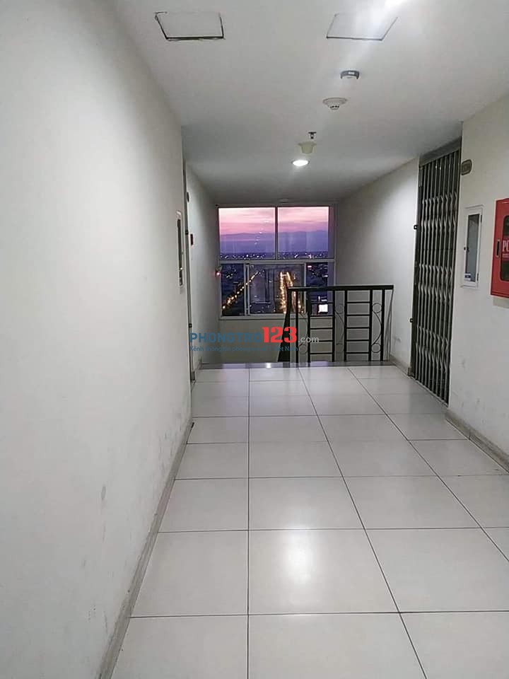 [CÓ THỂ Ở NGAY] Mình còn 02 phòng trống trong chung cư 3 phòng ngủ tại chung cư Phú Thạnh, đường Nguyễn Sơn Tân Phú