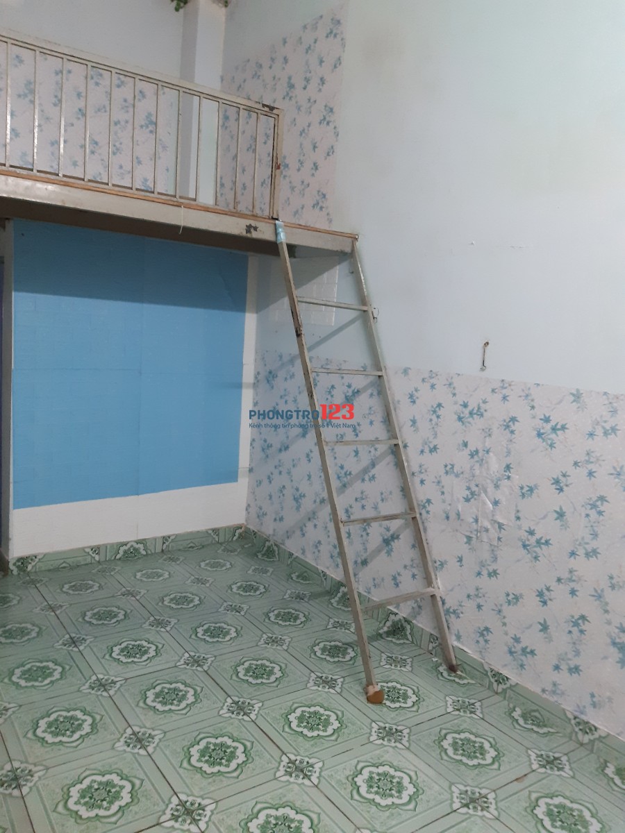 Cho thuê phòng trọ giá rẻ, 22 m2,Nguyễn Văn Quá Q12