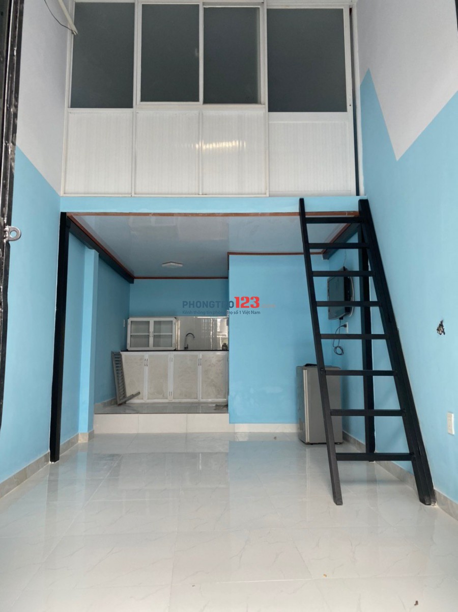 Cho thuê nhà nguyên căn Hẻm 547/8 Hoàng Sa Q3, cạnh CĐ Thực Hành FPT