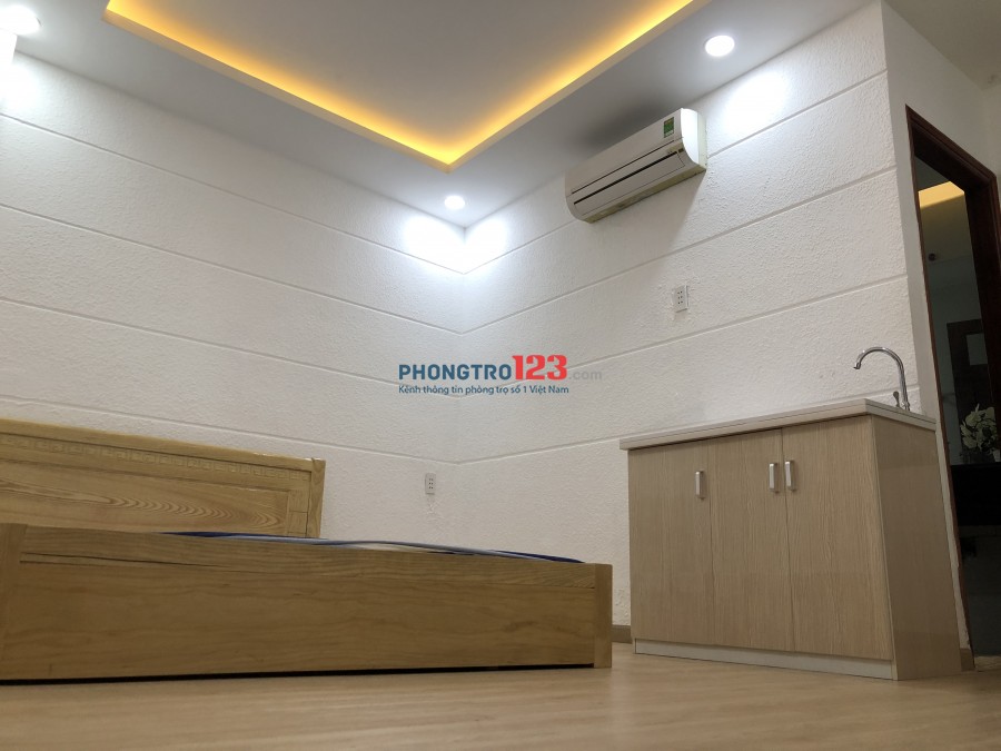 Phòng mới có Bếp 5tr ngay Trần Đình Xu gần Cinestar Nguyễn Trãi