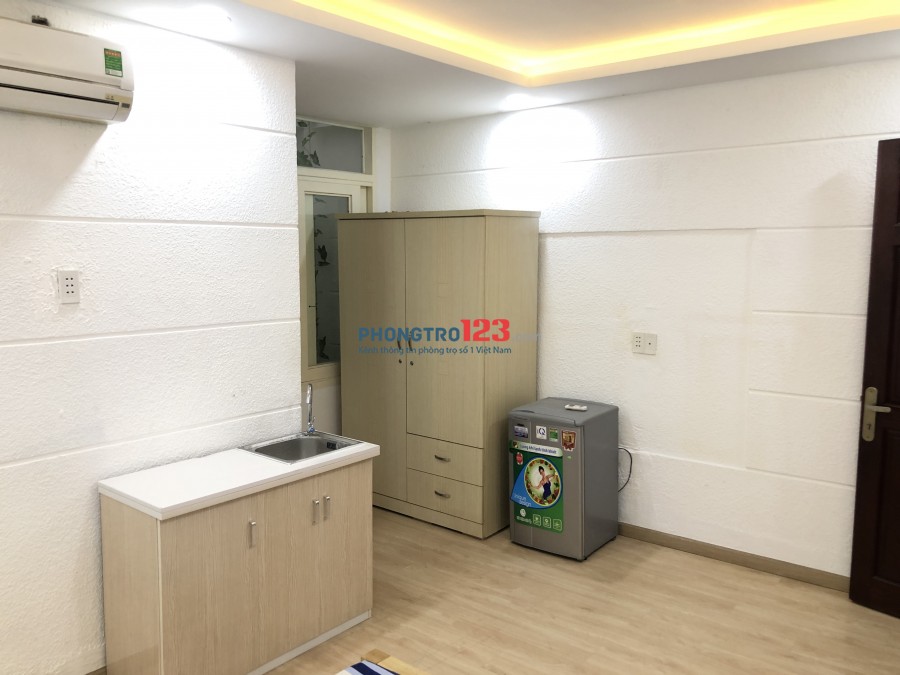Phòng mới có Bếp 5tr ngay Trần Đình Xu gần Cinestar Nguyễn Trãi