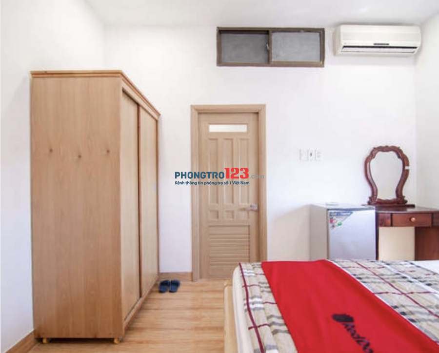KHÔNG CỌC /Tìm một bạn nữ ở ghép phòng Ở QUẬN 3. Hai người chia ra là 2tr chưa dien