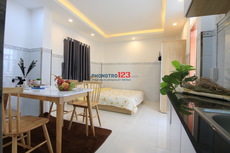 STUDIO 1 PN + bếp FULL tiện nghi cao cấp - Trung tâm Quận 3.