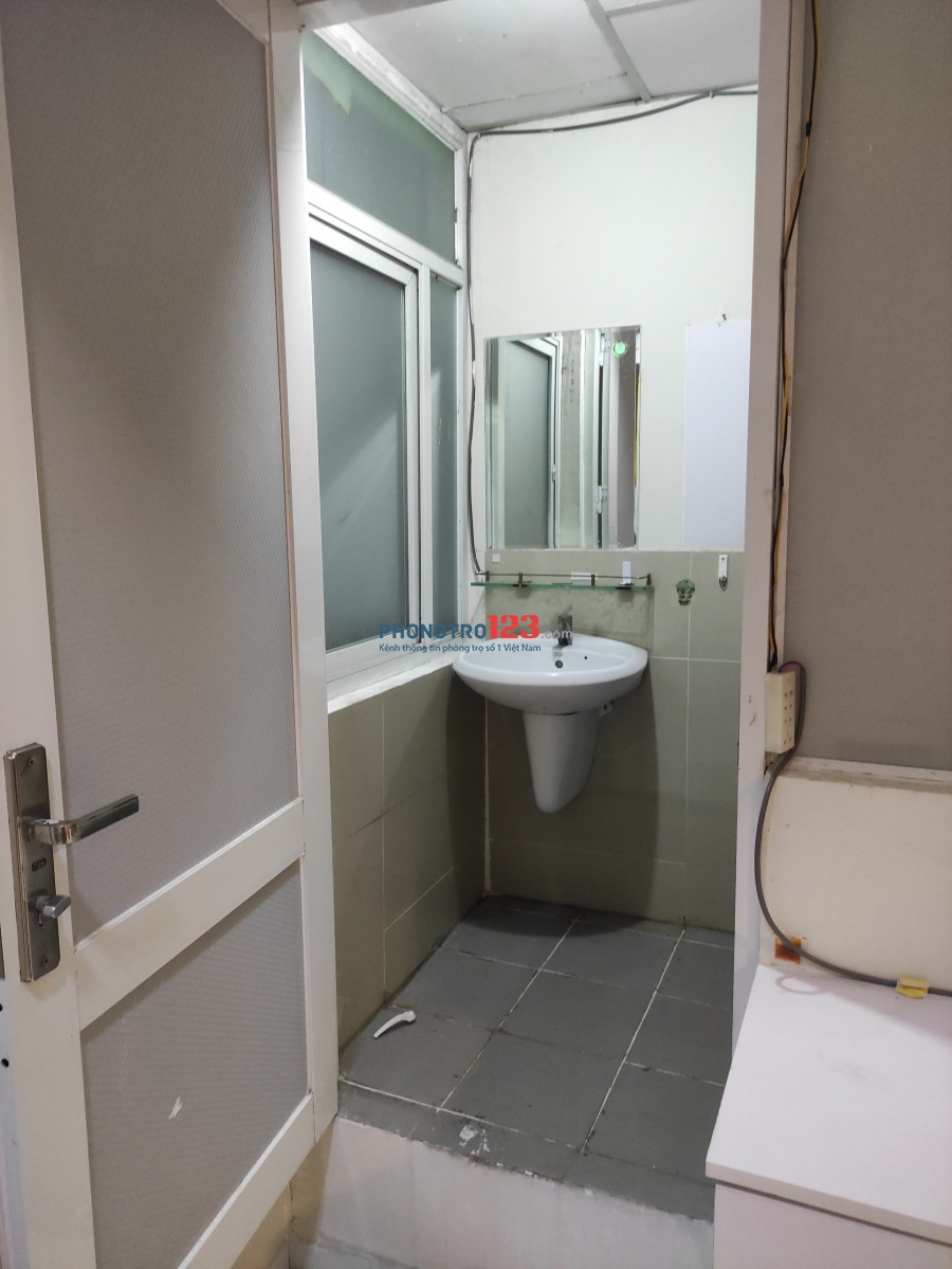 CẦN SANG CĂN HỘ DỊCH VỤ QUẬN 1 CÓ KHÁCH SẴN