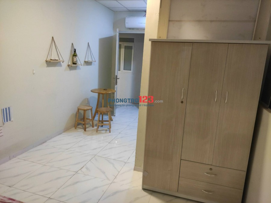 CẦN SANG CĂN HỘ DỊCH VỤ QUẬN 1 CÓ KHÁCH SẴN