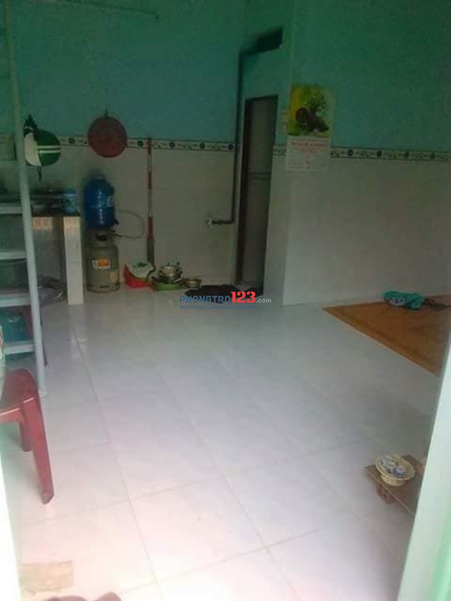 Nhà Trọ Hóc Môn 1 trệt 1 lầu 30m2 2tr/tháng