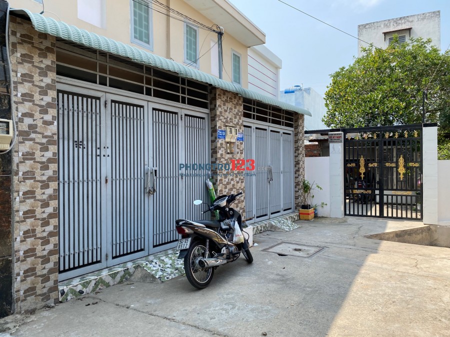 Cho thuê nhà nguyên căn DT: 100m2 đường Nguyễn Thị Định, Q.2