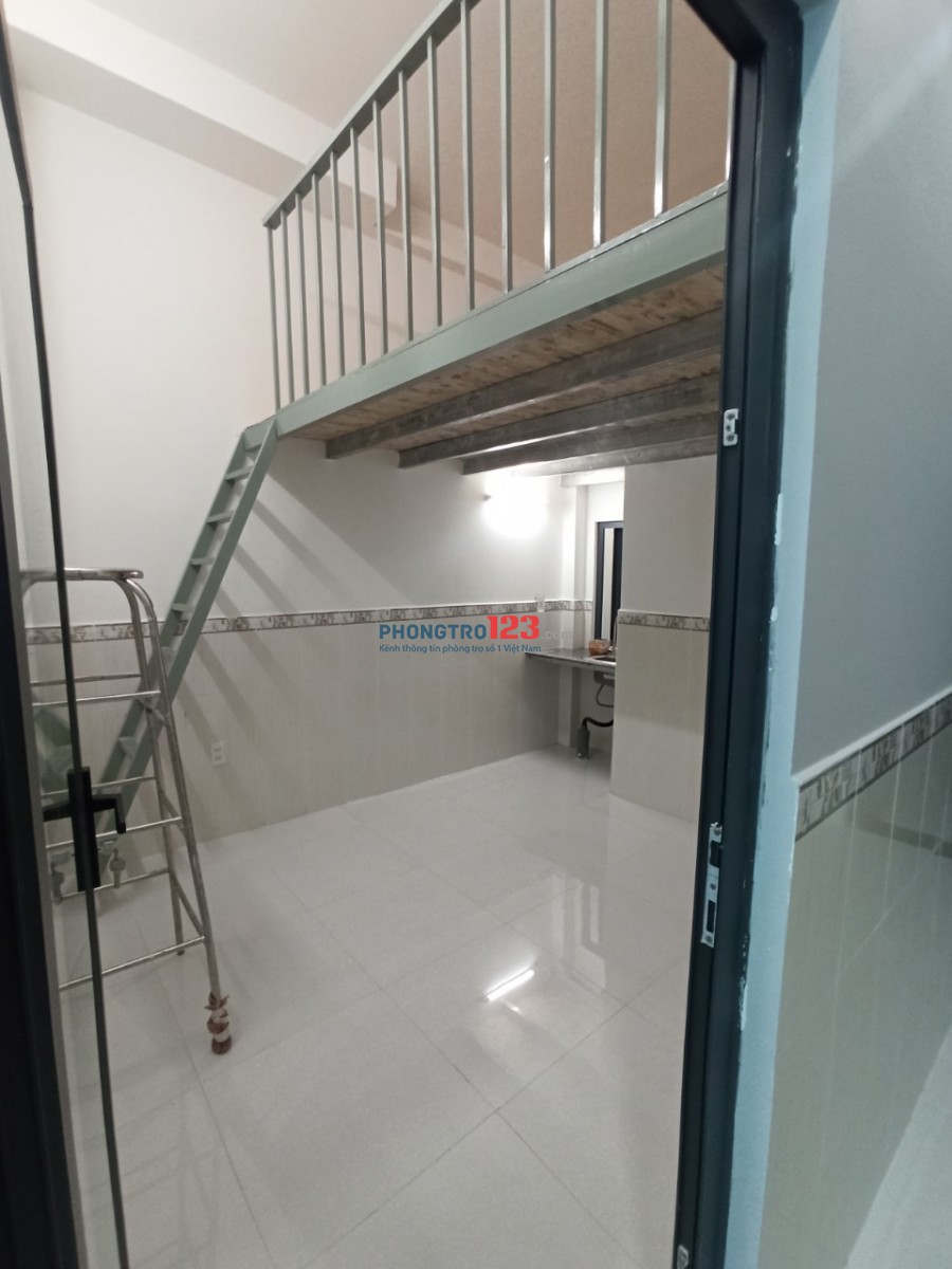 Phòng trọ mới xây ,DTSD 25m2, Linh Đông, T.Đức