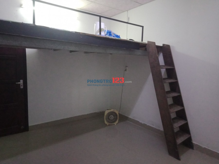 PHÒNG CÓ GÁC SẠCH SẼ MÁT MẺ GẦN CẦU THỊ NGHÈ