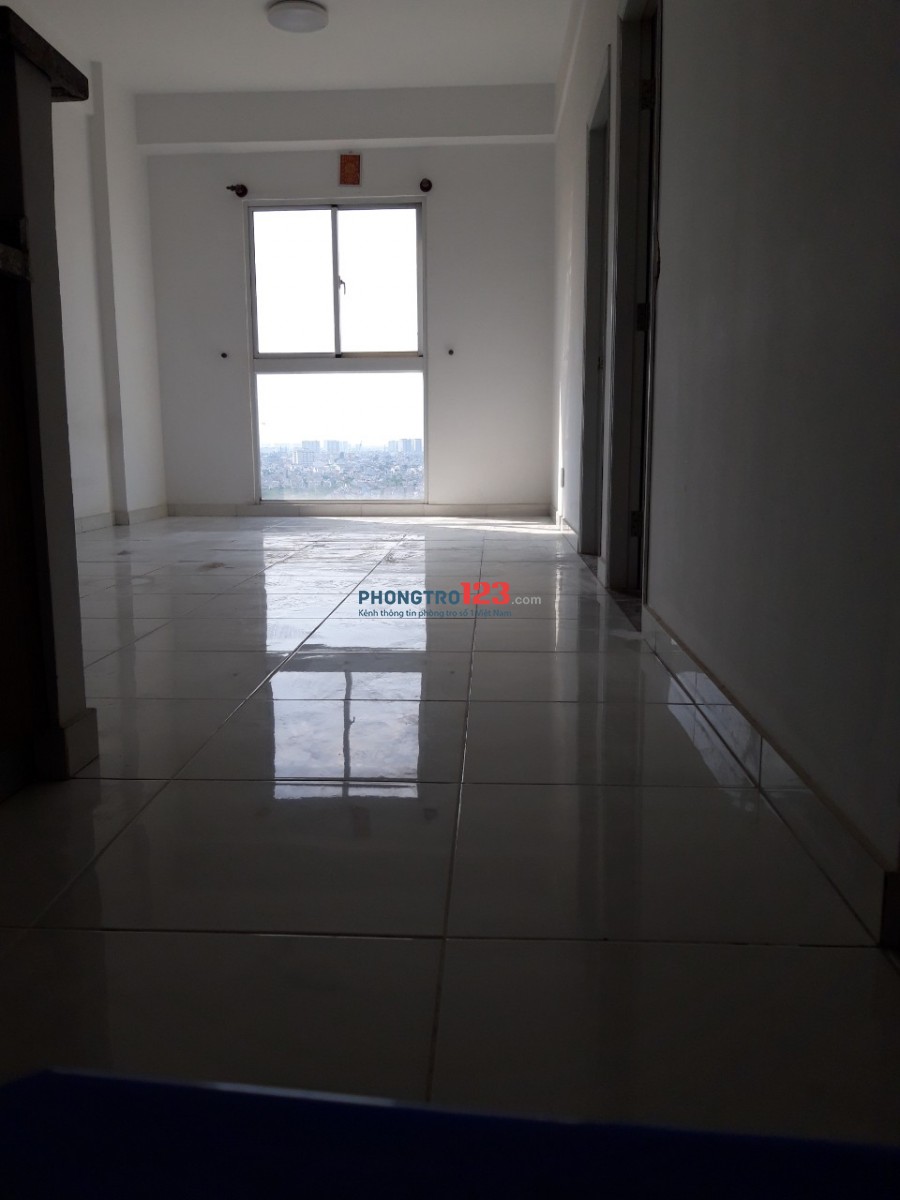 Cho thuê căn hộc hung cư Cao ốc Phố Đông - Hoa Sen 66m² 2PN