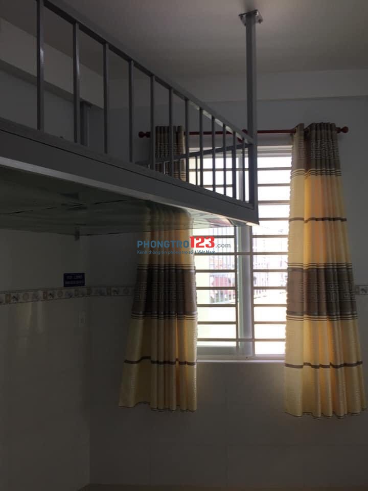 Phòng trọ cao cấp mới xây có thang máy, máy lạnh tại 166 Thoại Ngọc Hầu, Phú Thạnh, Quận Tân Phú