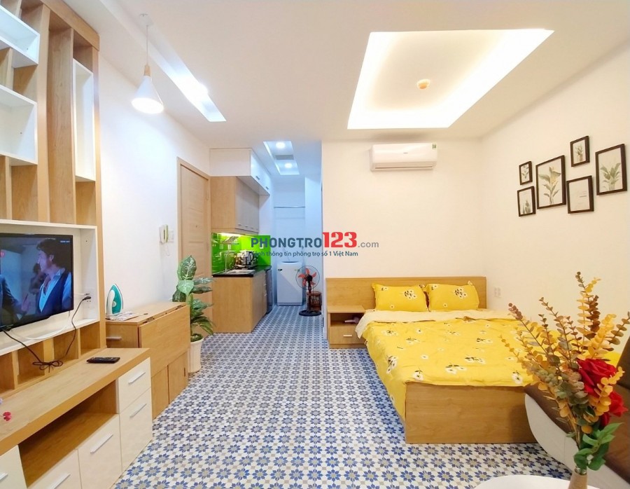 Căn hộ FULL nội thất SIÊU XỊN, cách chợ Bà Chiểu 5p