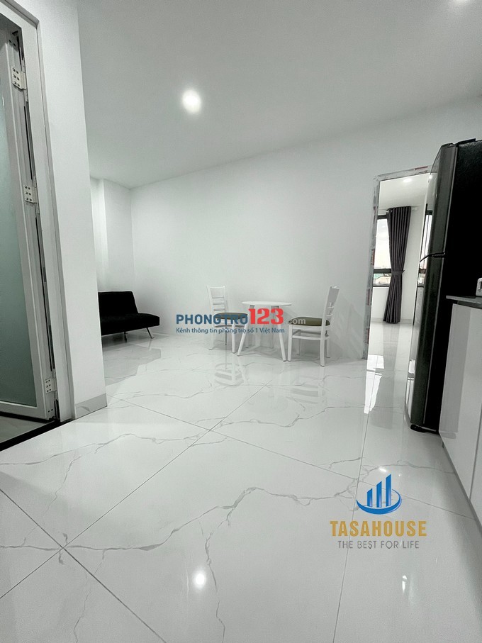 PHÒNG CAO CẤP QUẬN 3 MỚI KHAI TRƯƠNG