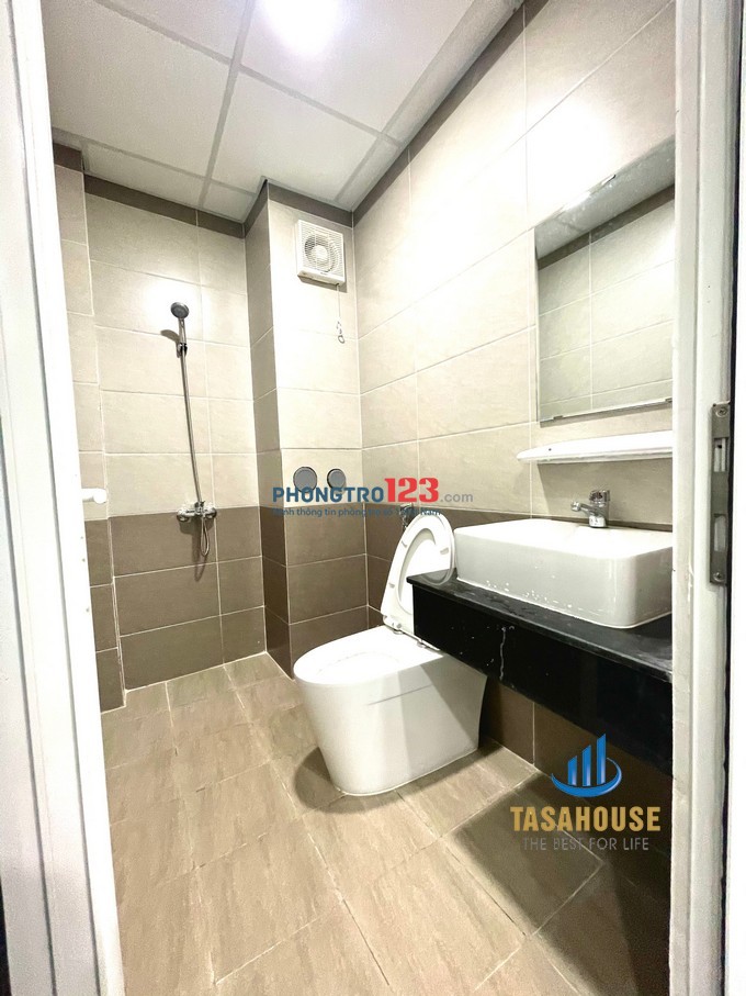 PHÒNG CAO CẤP QUẬN 3 MỚI KHAI TRƯƠNG