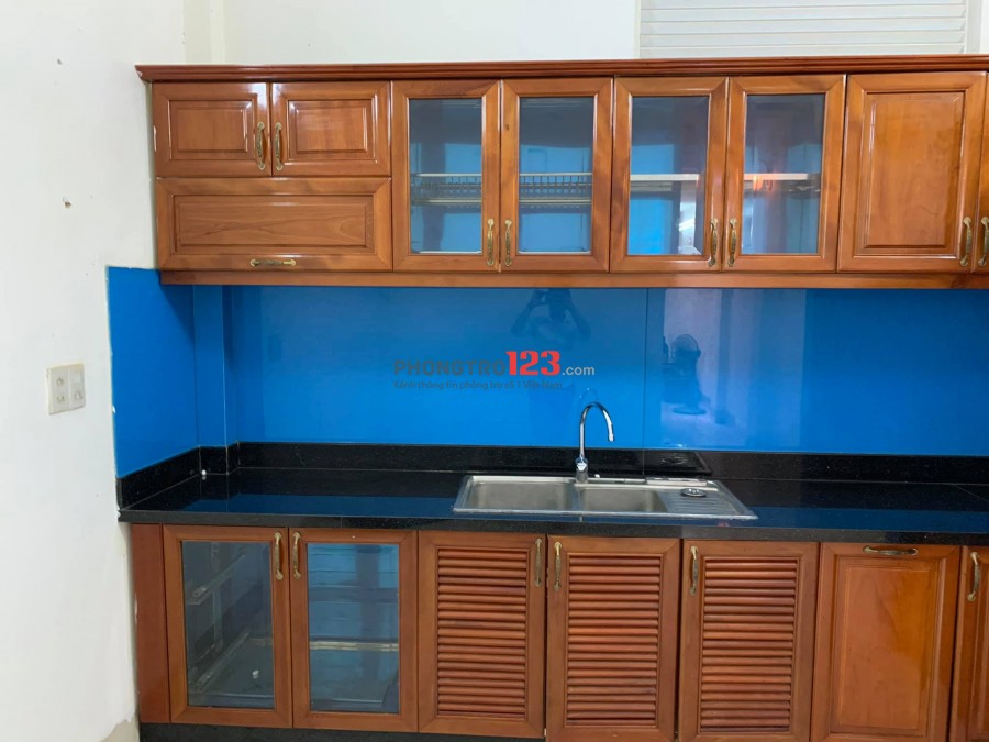 cho thuê nhà nguyên căn, nhà trong hẻm 16 đường pasteur.