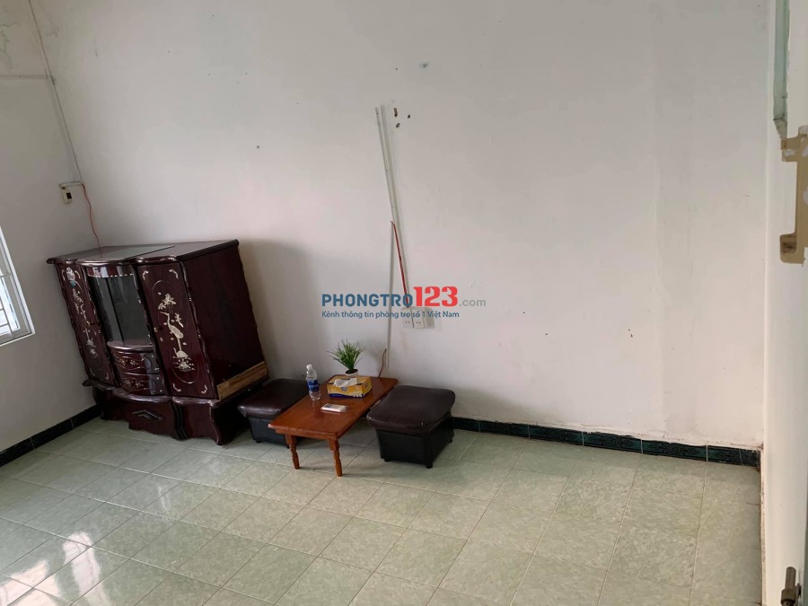 cho thuê nhà nguyên căn, nhà trong hẻm 16 đường pasteur.