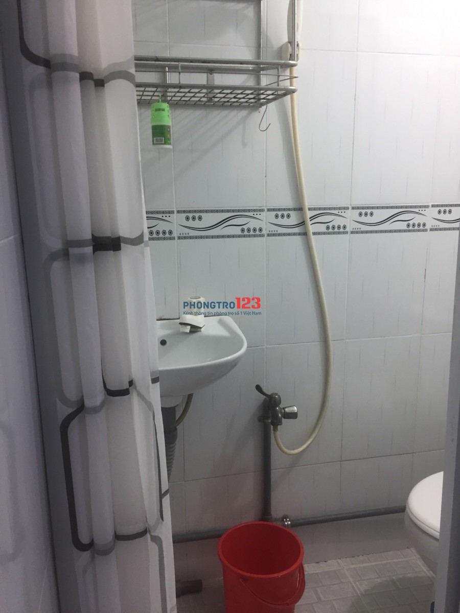 !!! CHO THUÊ PHÒNG TRỌ ĐƯỜNG BẮC HẢI QUẬN 10 / TÂN BÌNH GIÁ 2,3TR