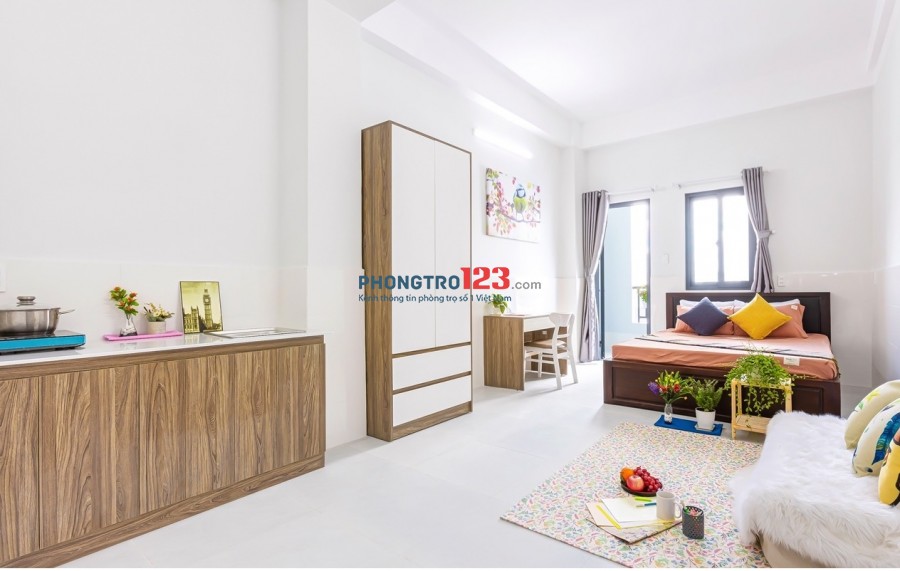 Căn Hộ Mới Xây Full Nội Thất Có Ban Công Rộng Cống Lở Tân Bình