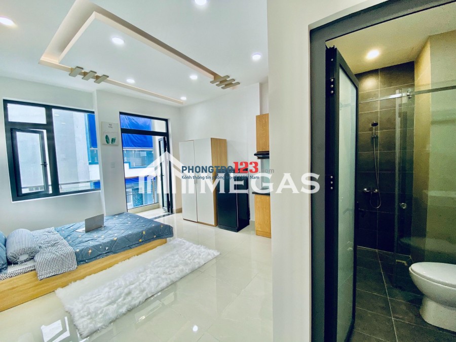 CHO THUÊ CĂN HÔ ĐẦY ĐỦ TIỆN NGHI- BAN CÔNG- CỬA SỔ- GẦN CV THỎ TRẮNG. Q10