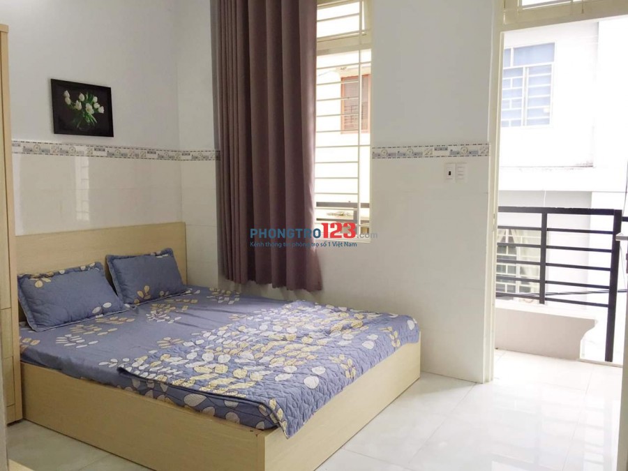 Phòng có cửa sổ và hành lang thoáng quận Tân Bình - Gần Sân bay