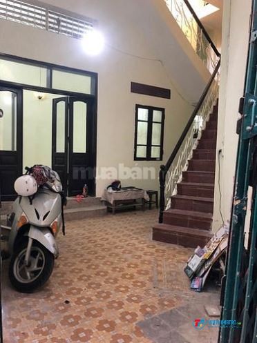 CHO THUÊ NHÀ 2 TẦNG X 56M2 NGÕ 135 PHỐ ĐỘI CẤN (GẦN LĂNG BÁC)
