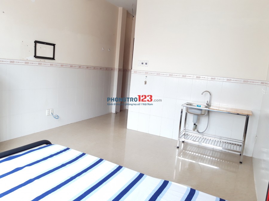 Phòng Rộng Rãi 4tr Kệ Bếp Giờ Tự Do ngay ĐH Bách Khoa